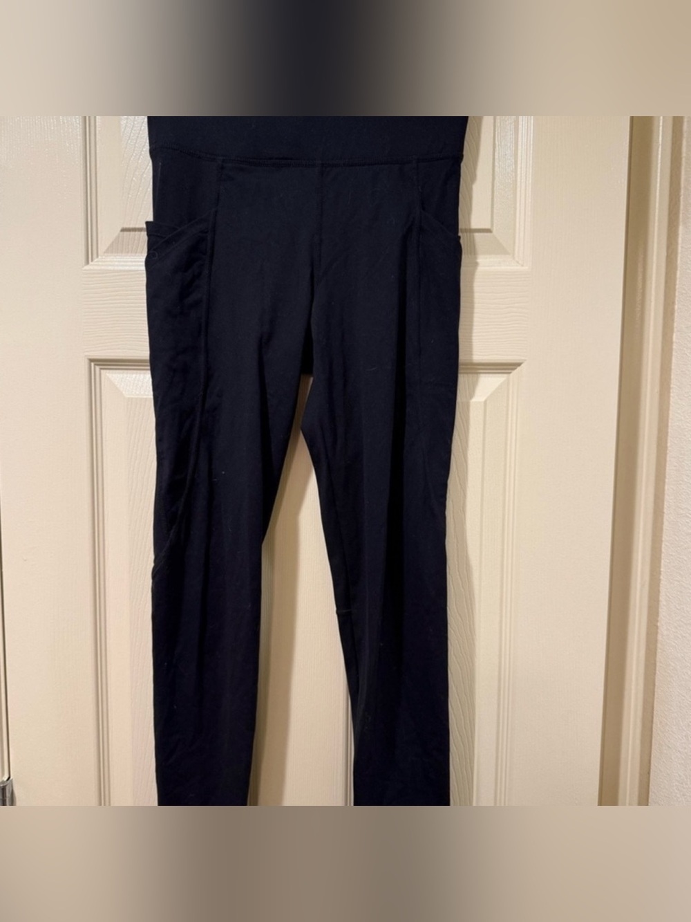 Elie Tahari Sport Black High Rise Leggings Women’s Small with Side Pockets